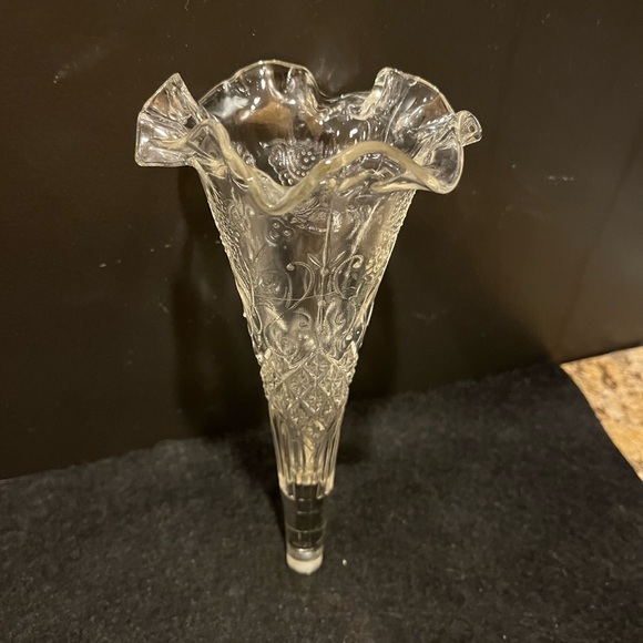 Vintage Automobile Limousine Glass Bud Vase - Picture 3 of 13